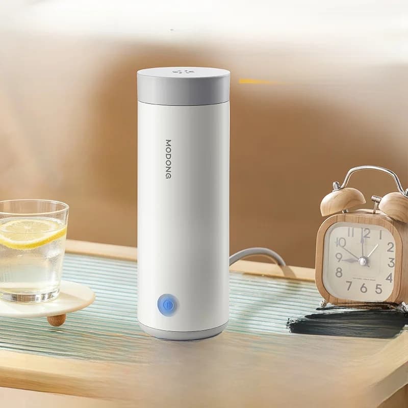 Pārnēsājama elektriskā ūdens sildīšanas krūze 304 iekšējā tvertne 300ml